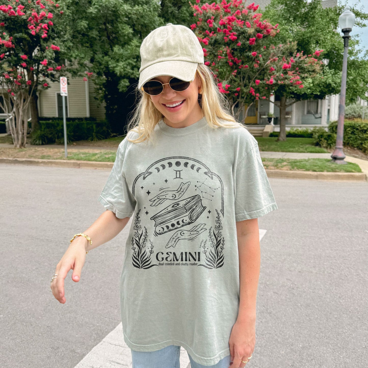 Geminis | Dual-Minded and Chatty Reader